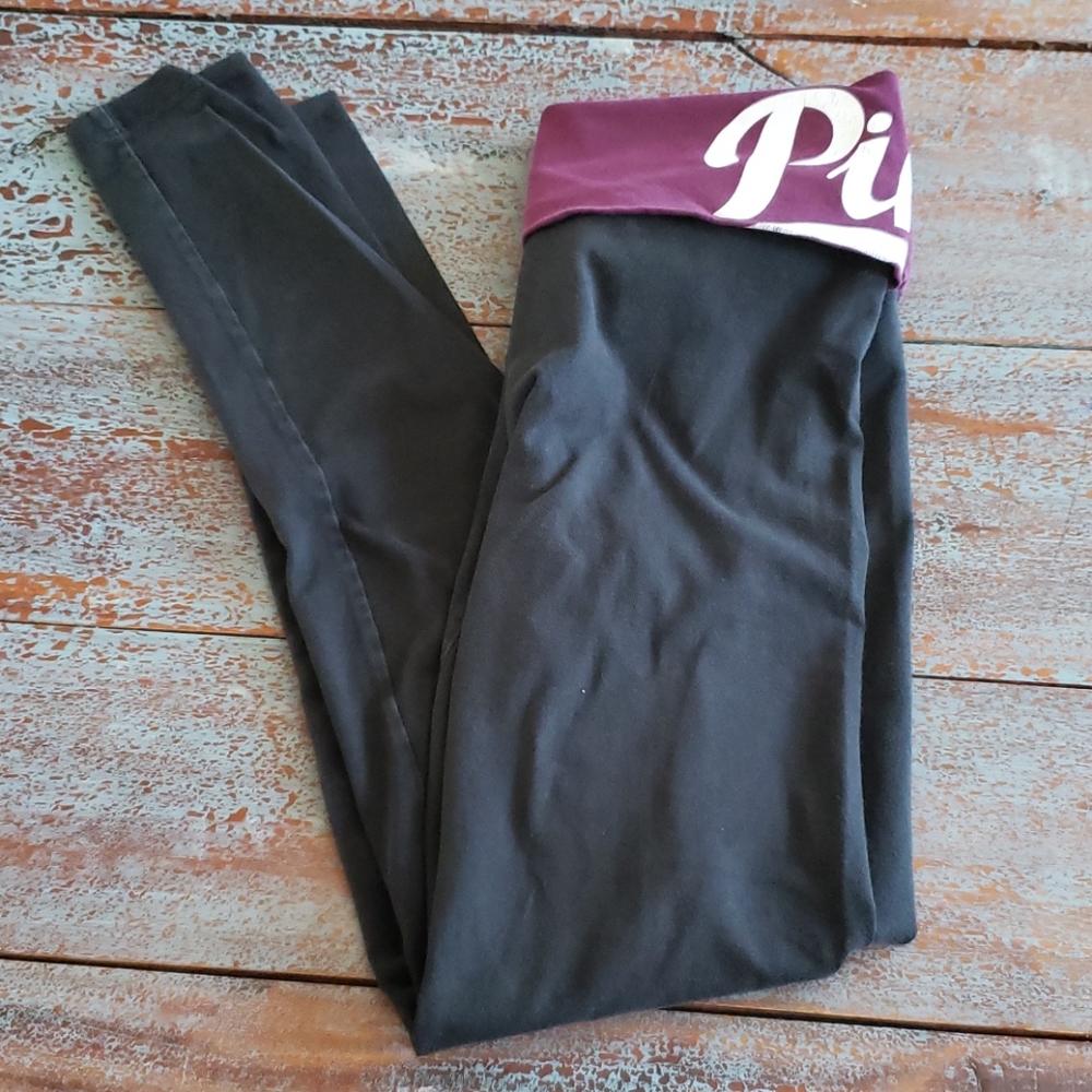 PINK yoga leggings
